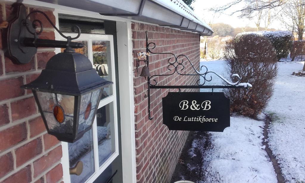 B&B De Luttikhoeve Giethmen Extérieur photo